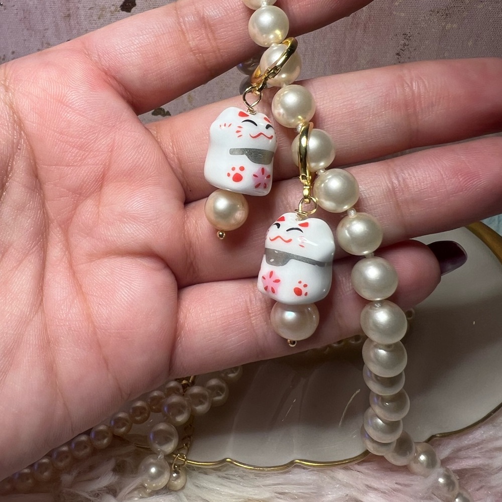 🎎 Handmade LUCKY CAT Maneki-Neko Earrings🎎